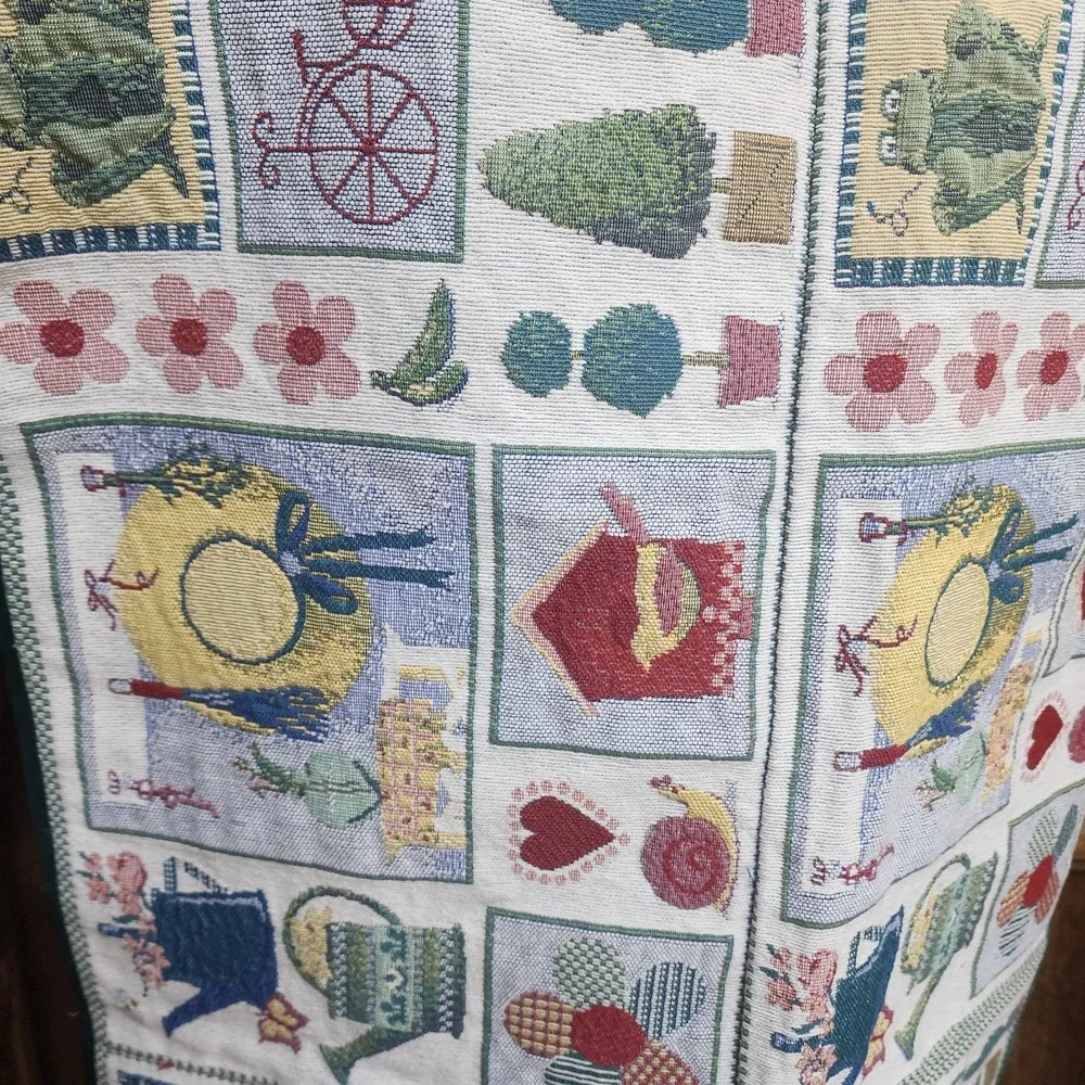 Homemade Table Runner 22x36 Featuring Frogs, Garden, Trees,‎ Birds, 90s